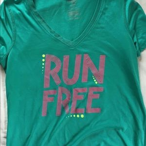 Danskin Now Workout T